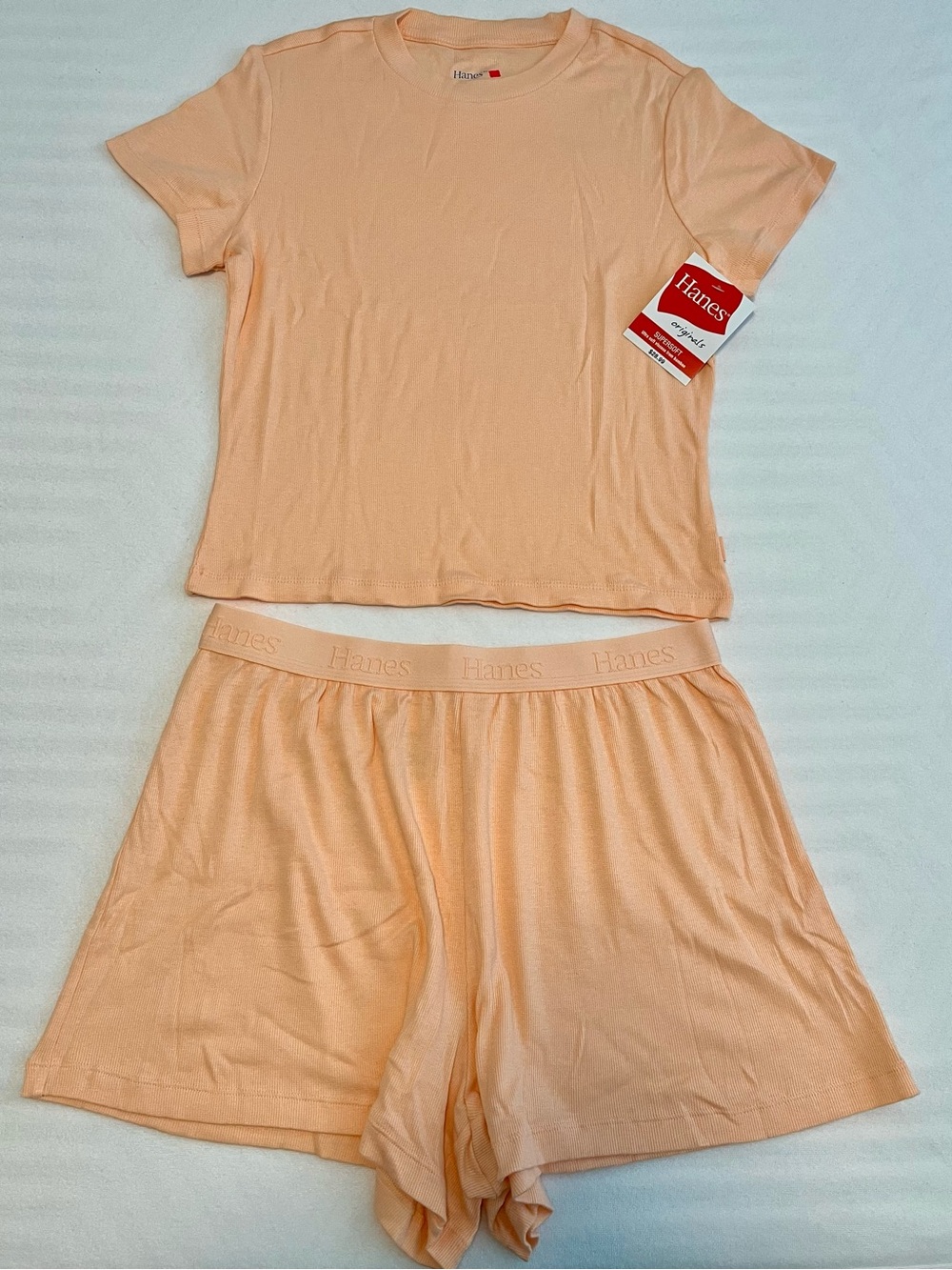 Med PEACH Hanes Women’s Supersoft Pajama Tee & Shorts Set Viscose from Bamboo M